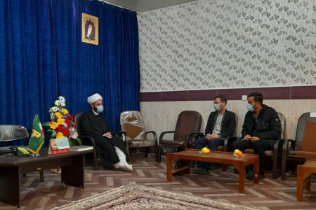 دیدار فرمانده قرارگاه فرهنگی جهادی امام زین العابدین(ع) با امام جمعه شهرستان دلفان