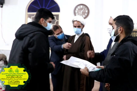 کلیپ مراسم تقدیر از نوگلان حسینی؛ خادمین نوجوان هیئت منتظران ظهور توسط جانشین فرمانده قرارگاه فرهنگی جهادی امام زین العابدین(ع)